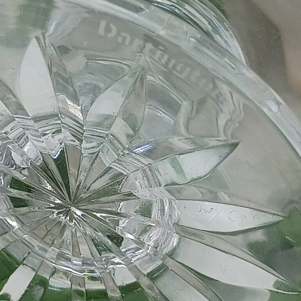 Clear Cut-Glass Pedestal Vase in Clear Crystal